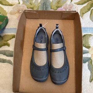 JBU womens Charcoal Mary Jane Dress Shoes 150